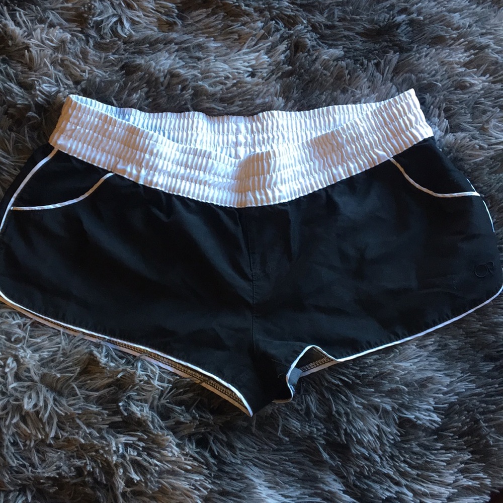 Black and White Board Shorts / Swim Shorts